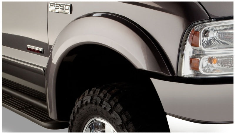 Bushwacker 99-07 Ford F-250 Super Duty Styleside Extend-A-Fender estilo bengalas 4 piezas - negro