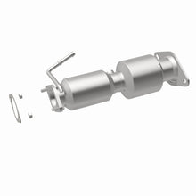 Cargar imagen en el visor de la galería, MagnaFlow Conv DF 13-15 Hyundai Veloster 1.6L Underbody