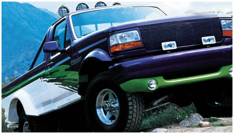 Bushwacker 92-96 Ford Bronco bengalas estilo recortado 2 piezas - negro