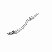 Cargar imagen en el visor de la galería, MagnaFlow Conv DF 97-98 BMW 540I / 97-98 740I / 96-98 740IL 4.4LD/S
