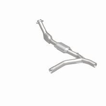 Cargar imagen en el visor de la galería, MagnaFlow Conv DF 97-98 E150/E250 4.2L PS
