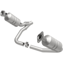 Cargar imagen en el visor de la galería, MagnaFlow 06 Mitsubishi Raider Catalytic Converter DF (California)