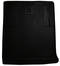 Cargar imagen en el visor de la galería, Husky Liners 07-13 GM Escalade/Suburban/Yukon WeatherBeater Revestimientos de carga traseros negros (5 pies)