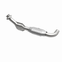 Cargar imagen en el visor de la galería, MagnaFlow Conv DF 99-00 Ford F-150 4.2L 50S