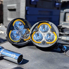 Cargar imagen en el visor de la galería, KC HiLiTES Round Universal Shrouds for Flex Era 3 Lights (Pair)