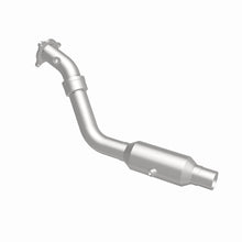Cargar imagen en el visor de la galería, MagnaFlow Conv Direct Fit OEM 2004-2006 Chrysler Pacifica Underbody