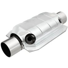 Cargar imagen en el visor de la galería, MagnaFlow Conv Univ 2.25 W/Dual O2 Boss