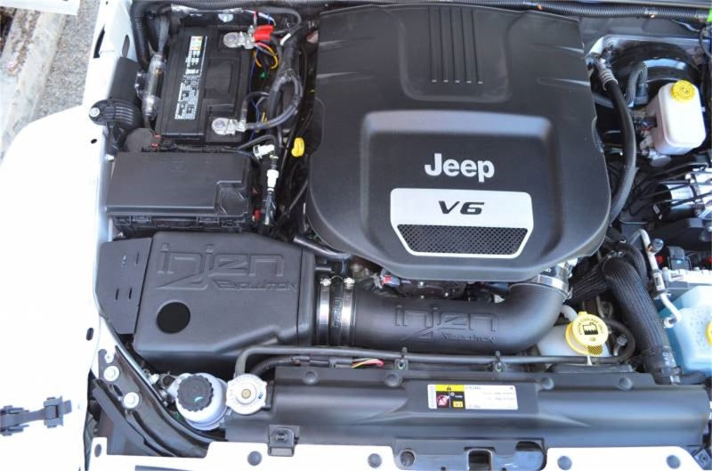 Admisión Injen 12-17 Jeep Wrangler JK 3.6L Evolution (aceitada)