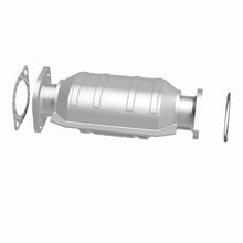 Cargar imagen en el visor de la galería, MagnaFlow 02-04 Infiniti I35 3.5L / 02-03 Nissan Maxima 3.5L Rear Underbody D/F Catalytic Converter