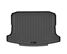 Cargar imagen en el visor de la galería, Husky Liners 2022 Volkswagen Taos WeatherBeater Revestimiento de carga - Negro