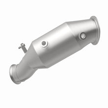 Cargar imagen en el visor de la galería, MagnaFlow 2014 BMW 335i GT xDrive 3.0L Underbody Direct Fit EPA Compliant Catalytic Converter