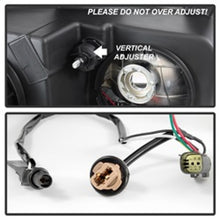 Cargar imagen en el visor de la galería, xTune 15-17 Chevy Colorado (Halogen Models Only) Pass. Side Headlight -OEM Right (HD-JH-CCOL15-OE-R)