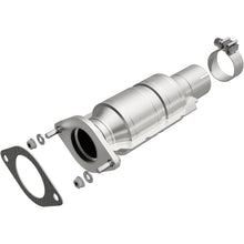Cargar imagen en el visor de la galería, MagnaFlow Conv DF 2009-2013 Malibu L4 2.5L SS Direct Fit Catalytic Converter