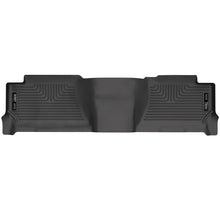 Cargar imagen en el visor de la galería, Husky Liners 2004-2006 Chevrolet Silverado 1500 Crew Cab Pickup WeatherBeater Alfombrilla trasera (negro)