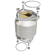 Cargar imagen en el visor de la galería, MagnaFlow Conv. DF 04-05 Chevrolet Aveo 1.6L