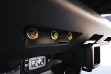 Cargar imagen en el visor de la galería, DV8 Offroad 07-21 Jeep Wrangler (JK/JL) Enganche atornillable con luces