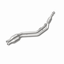 Cargar imagen en el visor de la galería, MagnaFlow Conv DF 99-03 Mercedes CLK430 4.3L