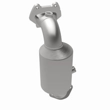 Cargar imagen en el visor de la galería, MagnaFlow Conv Direct Fit Federal Catalytic Converter OEM 11-14 Dodge Avenger V6 - 3.6 LFLEX