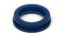 Cargar imagen en el visor de la galería, SuperPro Triumph 2500 Steering Clm Seal
