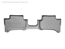Cargar imagen en el visor de la galería, WeatherTech 04-10 Dodge Durango Rear FloorLiner - Grey