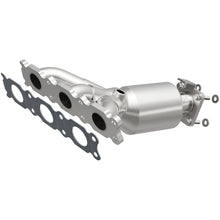Cargar imagen en el visor de la galería, Magnaflow 11-14 Volvo XC90 3.2L Colector compatible con EPA con convertidor catalítico