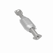 Cargar imagen en el visor de la galería, MagnaFlow Conv DF 01-03 Montero Sport Rear