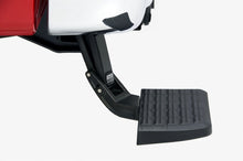 Cargar imagen en el visor de la galería, AMP Research 17-22 Ford F-250/350/450 SprDty (450 sin vibración y humedad instalada) Drive. Escalón lateral - Negro