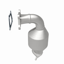 Cargar imagen en el visor de la galería, Magnaflow Conv DF 10-11 Equinox 3.0L Underbody