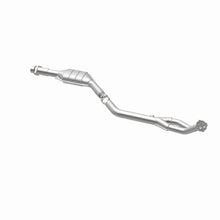 Cargar imagen en el visor de la galería, MagnaFlow Conv DF 1991 BMW 318I 1.8L