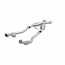 Cargar imagen en el visor de la galería, MagnaFlow Conv DF 94-95 Ford Mustang 5.0L CA