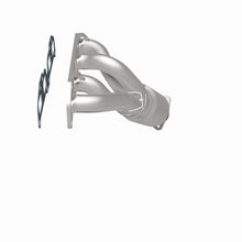 Cargar imagen en el visor de la galería, MagnaFlow Conv DF 05-13 Nissan Frontier 2.5L