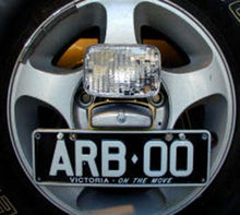 Cargar imagen en el visor de la galería, Kit de luces de aceleración ARB 2 con soportes
