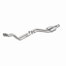 Cargar imagen en el visor de la galería, MagnaFlow Conv DF 94-96 Mercedes C220 2.2L
