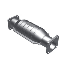 Cargar imagen en el visor de la galería, MagnaFlow Conv Chevrolet-Geo-Isuzu 13.2X6.5X4