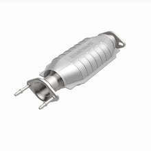 Cargar imagen en el visor de la galería, MagnaFlow Conv DF 98-00 Kia Sportage Trasero