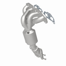 Cargar imagen en el visor de la galería, MagnaFlow OEM Grade 07-12 Nissan Sentra L4-2.5LGAS Direct Fit Federal Catalytic Converter