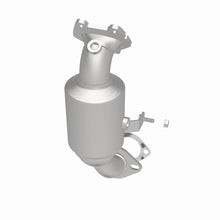 Cargar imagen en el visor de la galería, Magnaflow 14-16 Ram ProMaster 1500/2500/3500 V6 3.6L CARB Compliant DirectFit Catalytic Converter