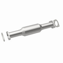 Cargar imagen en el visor de la galería, MagnaFlow Conv Direct Fit 83-85 Ford Ranger 2.8L