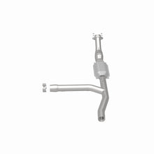 Cargar imagen en el visor de la galería, MagnaFlow Conv DF 97-98 Ford Trucks 4.2L