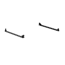 Cargar imagen en el visor de la galería, Road Armor TRECK Soportes de riel para accesorios de cama inferior doble de 5-1/2-6 pies - Tex Blk (par)