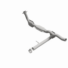 Cargar imagen en el visor de la galería, MagnaFlow Conv DF 04-06 Ford F-150 Pick Up (Exc Heritage) / 06 Lincoln Mark LT Truck Passenger Side