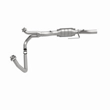 Cargar imagen en el visor de la galería, MagnaFlow Conv DF 00-01 Dodge Ram 3500 Van