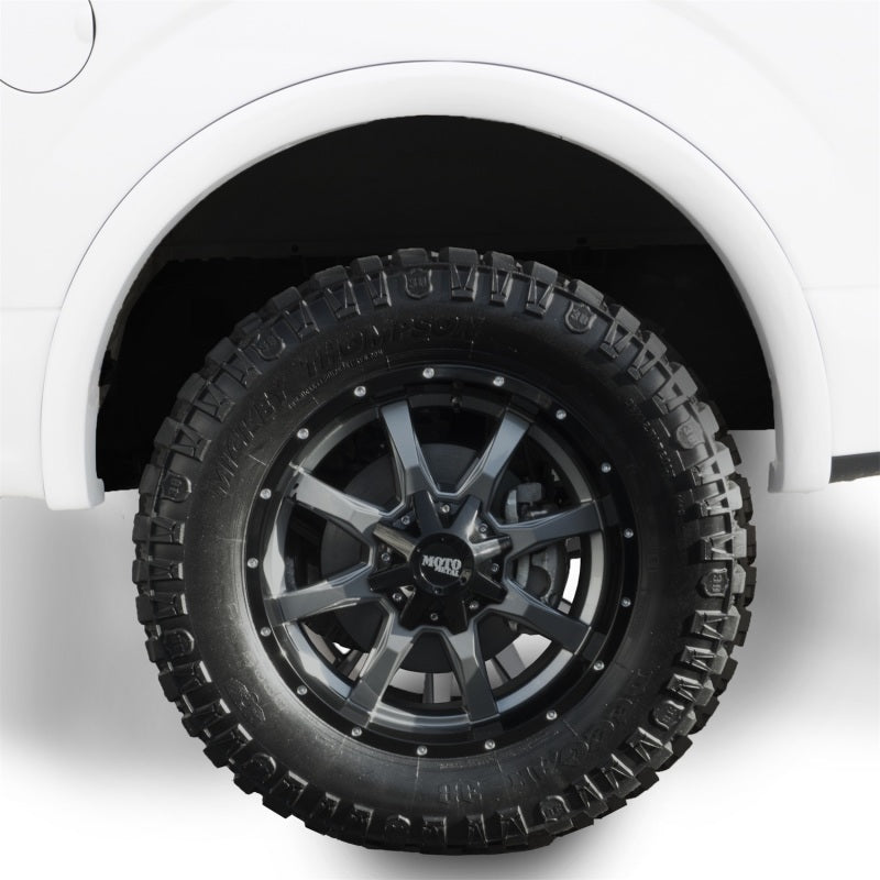 Bushwacker 18-20 Ford F-150 OE Style bengalas 4 piezas - Oxford blanco