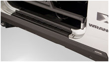 Cargar imagen en el visor de la galería, Bushwacker 07-18 Jeep Wrangler Trail Armor Panel basculante y cubierta de placa de umbral - Negro