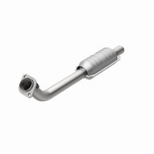 Cargar imagen en el visor de la galería, MagnaFlow Conv DF 00-03 BMW X5 4.4L Passenger Side