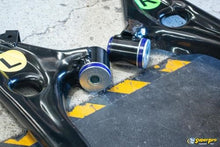 Cargar imagen en el visor de la galería, SuperPro 2016 Honda Civic EX Front Lower Control Arm Set w/ Bushings
