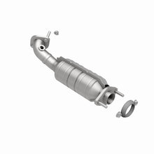 Cargar imagen en el visor de la galería, MagnaFlow Conv DF 04-07 Cadillac SRX 3.6L