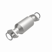 Cargar imagen en el visor de la galería, MagnaFlow 85-95 Toyota 4Runner L4-2.4L California Catalytic Converter Direct Fit