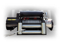 Cargar imagen en el visor de la galería, Cabrestante DV8 Offroad de 12000 LB con cable de acero y control remoto inalámbrico - Negro