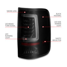 Cargar imagen en el visor de la galería, ANZO 2004-2006 Ford F-150 luces traseras LED con barra de luz, carcasa negra, lente ahumada
